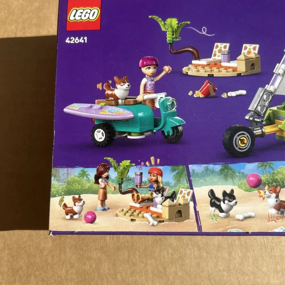Lego friends surfing