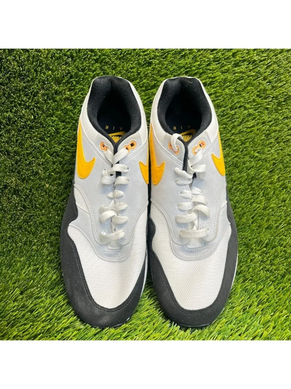 Nike please review