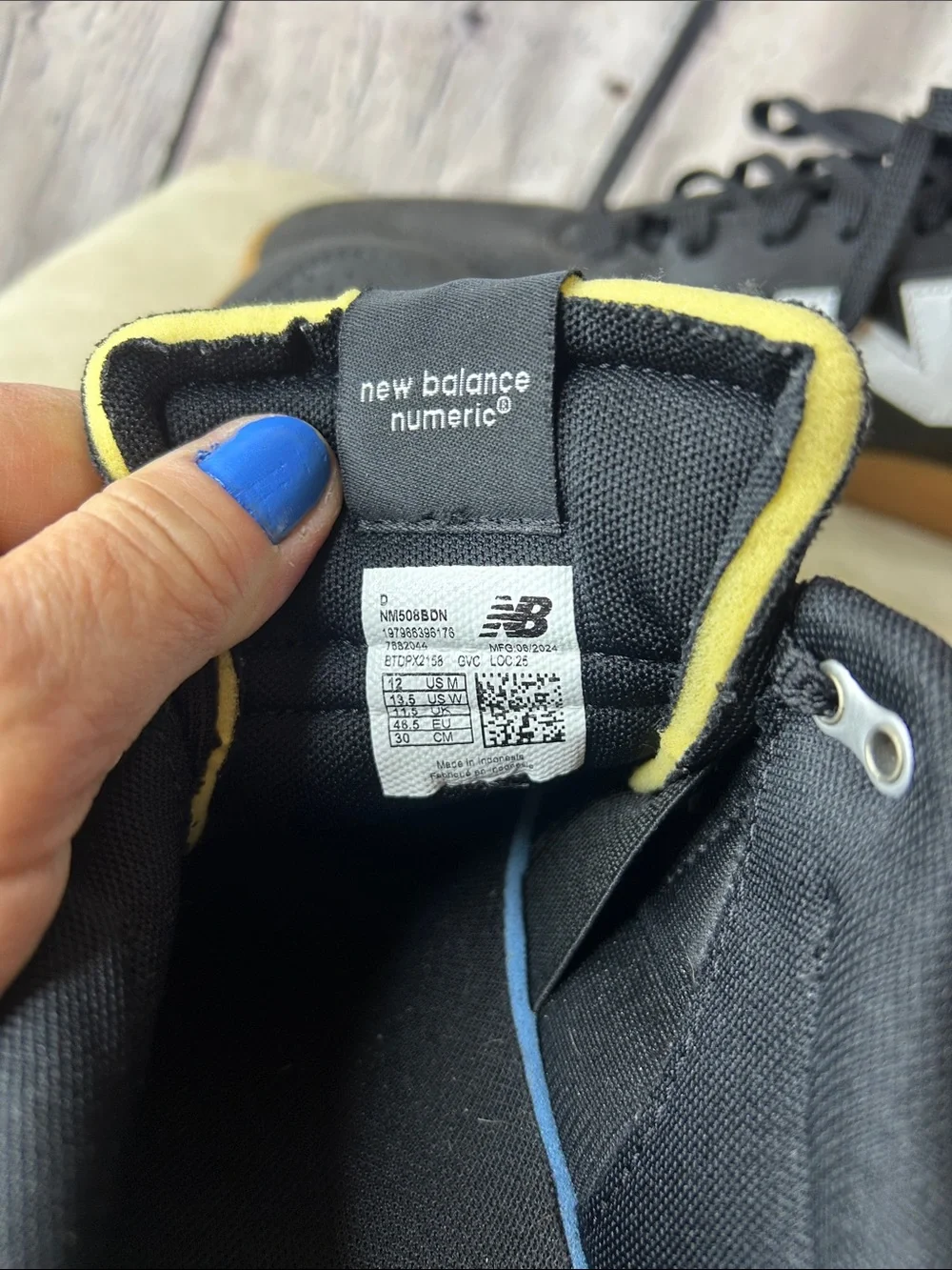 New Balance men new