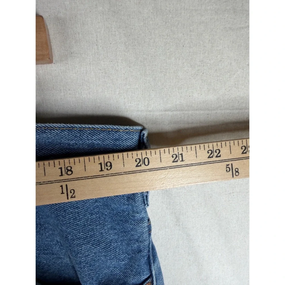 Levis levi men