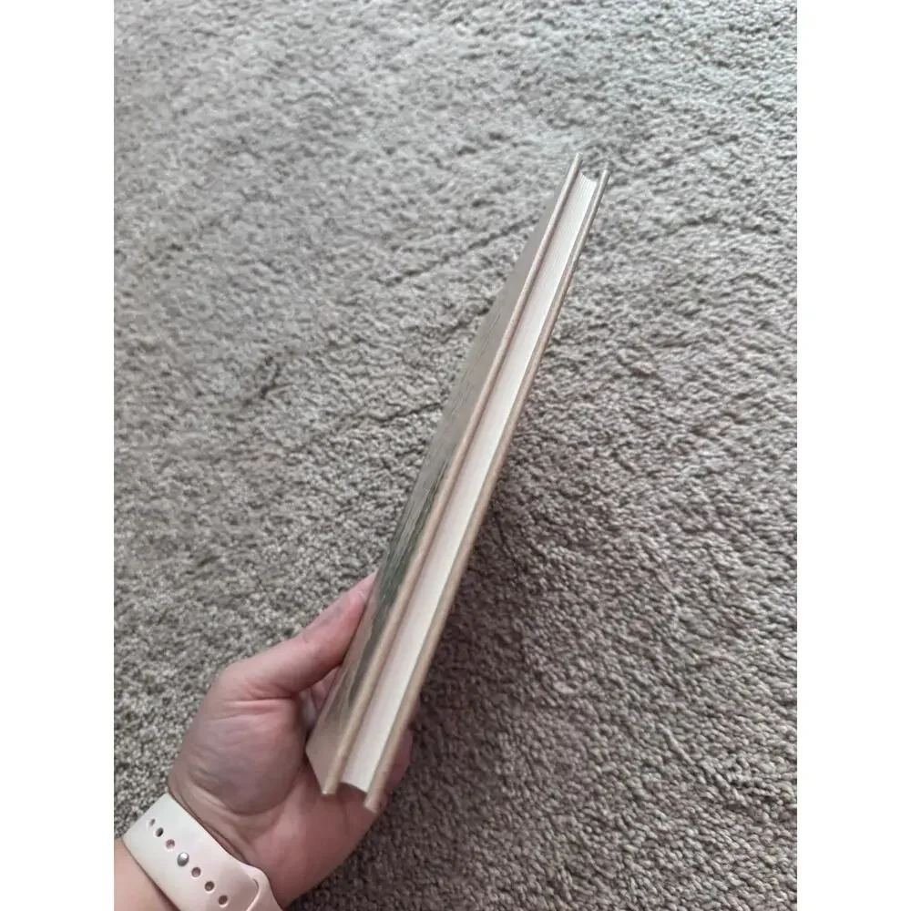 B&H Publishing Group new prone