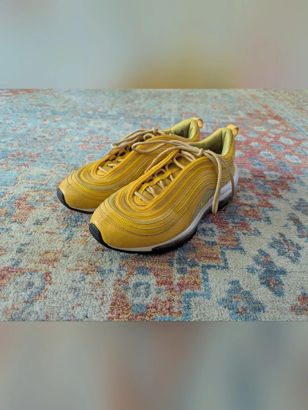 Nike very good