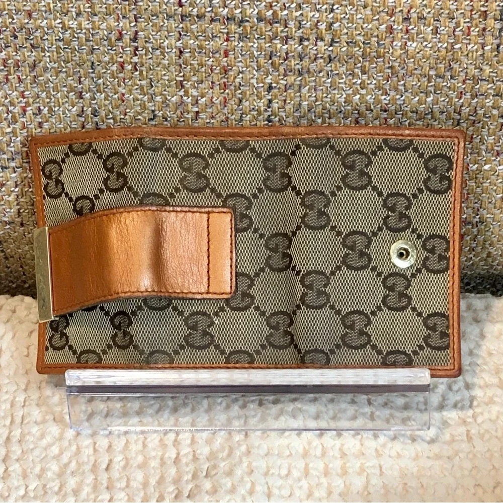 Gucci authentic gg