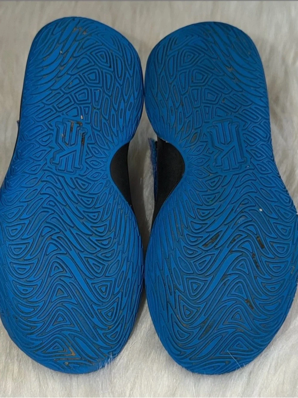 Nike youth sneakers