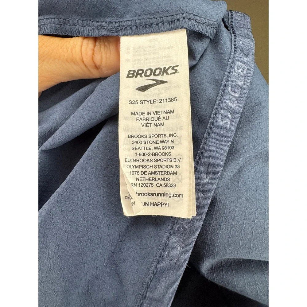 Brooks canopy running