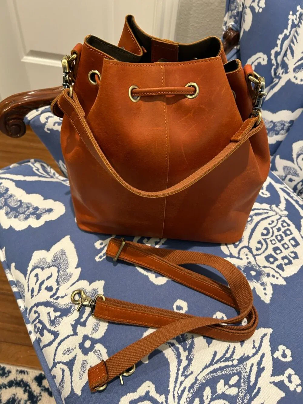 S-Zone Bucket Bag this genuine