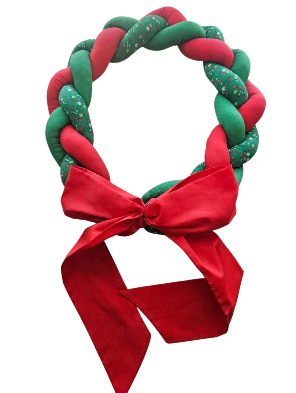 Vintage Handmade Braided Quilted Christmas Wreath Cottage Grannycore Holiday