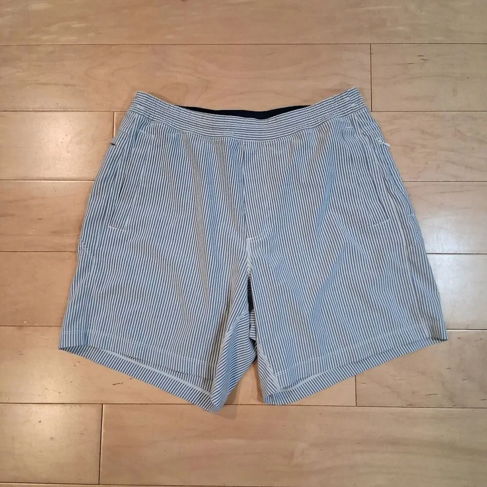 Birddogs shorts flying