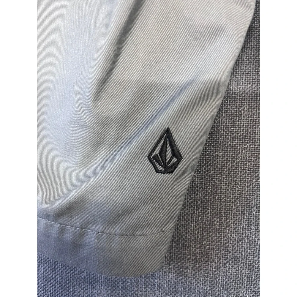 Volcom Frickin Chino Shorts Mens 33 Grey Modern Fit Twill Skate A09113P0