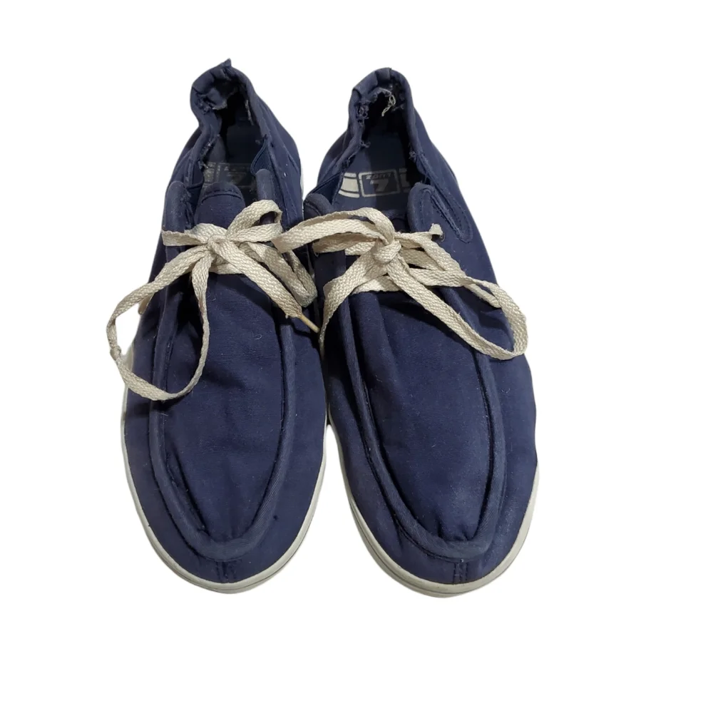 Lugz good used