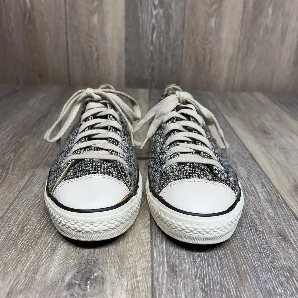 Converse previously owned