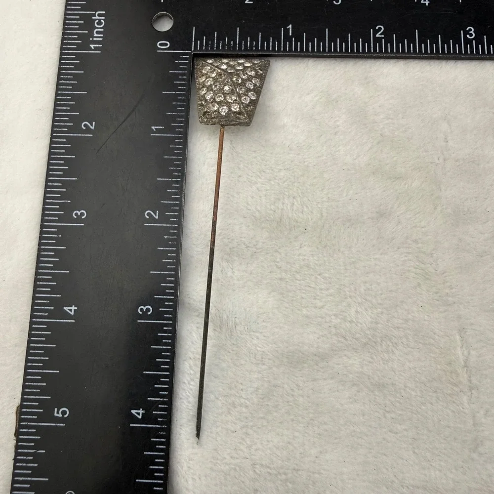 Vintage Rhinestone Stick Pin Brooch READ