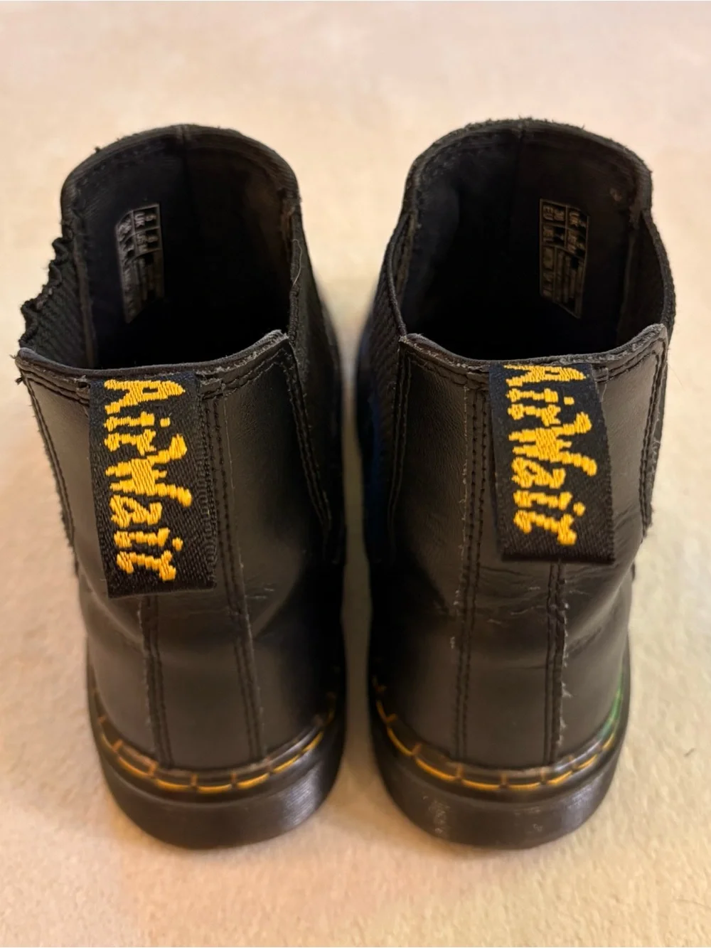 Dr. Martens welt star fast