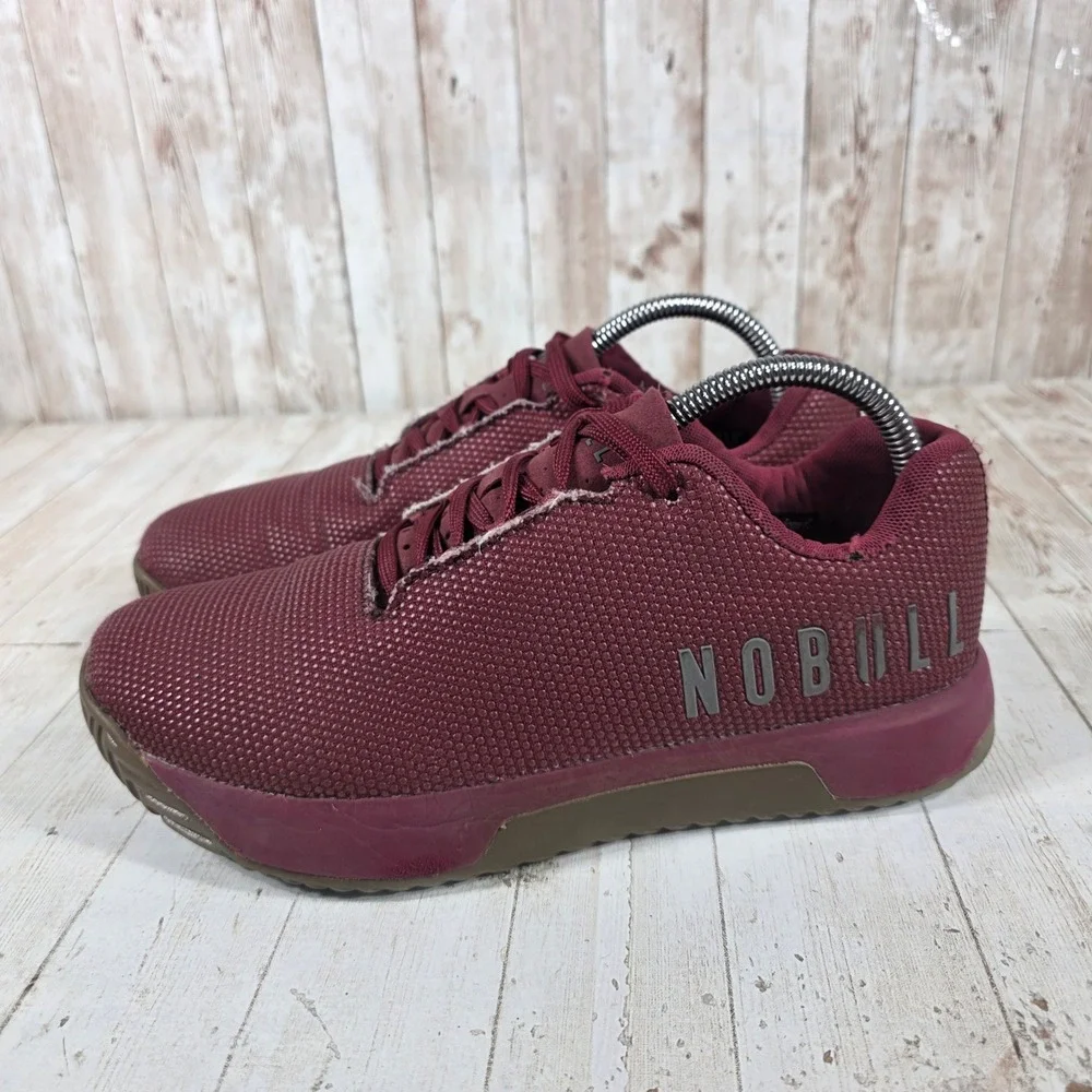 NOBULL Trainer Burgundy SuperFabric Low Top Shoes Womens 9.5 Mens 8 Maroon Gum
