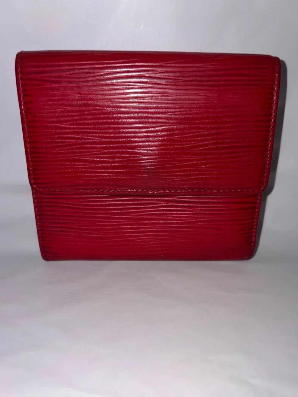 Louis Vuitton pre owned