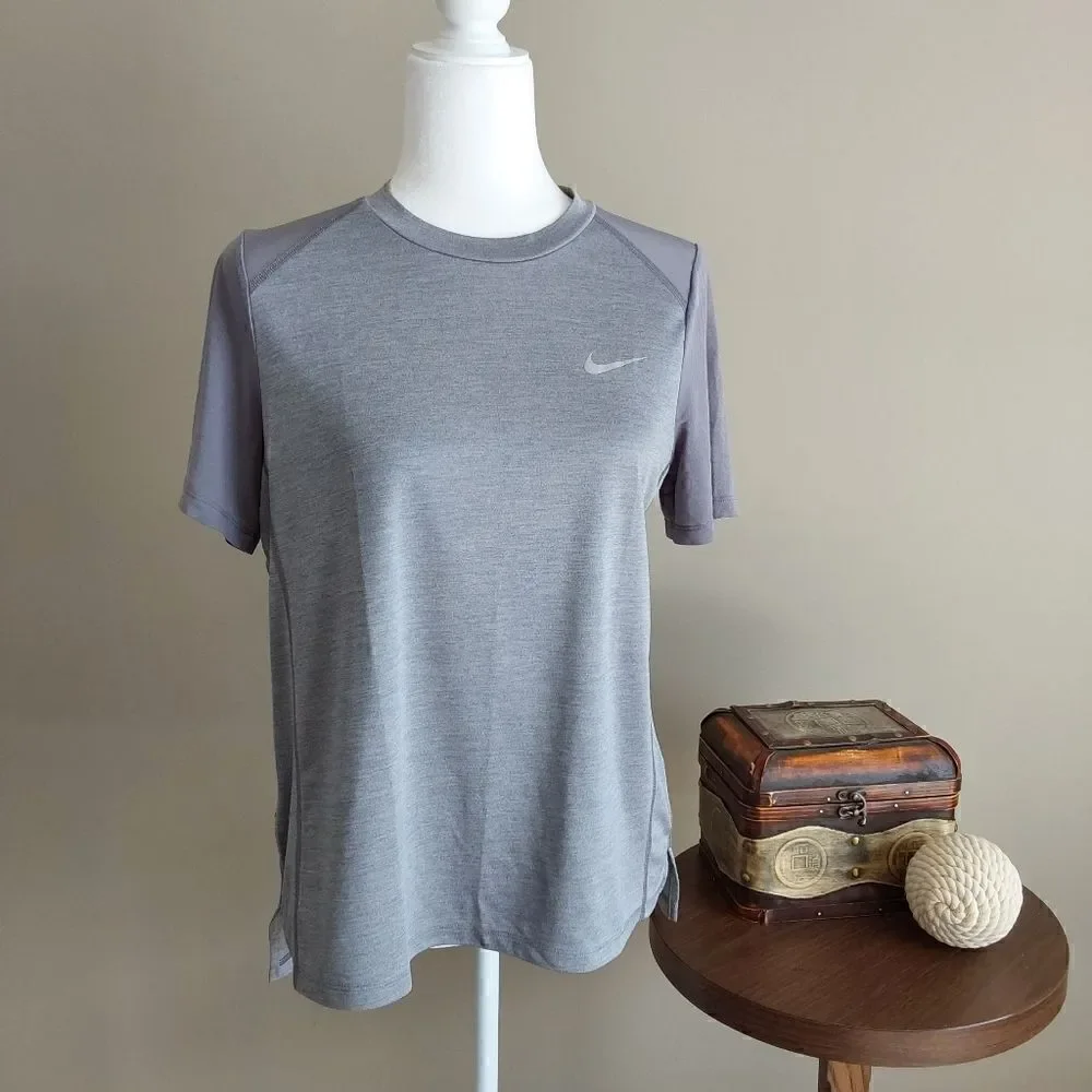 Nike Dri-Fit top Sz L Silver/gray