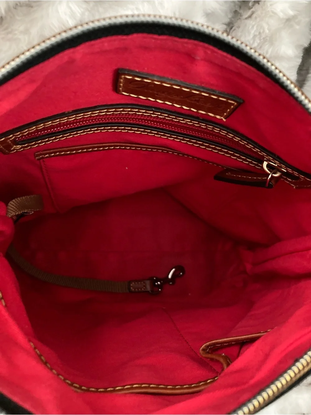 Dooney & Bourke classic black