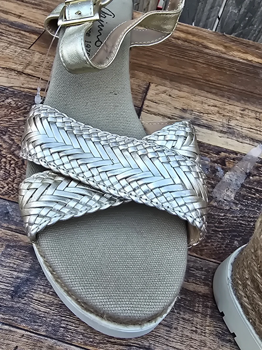 Woven Metallic Espadrille Wedge Sandals Gold Size 8