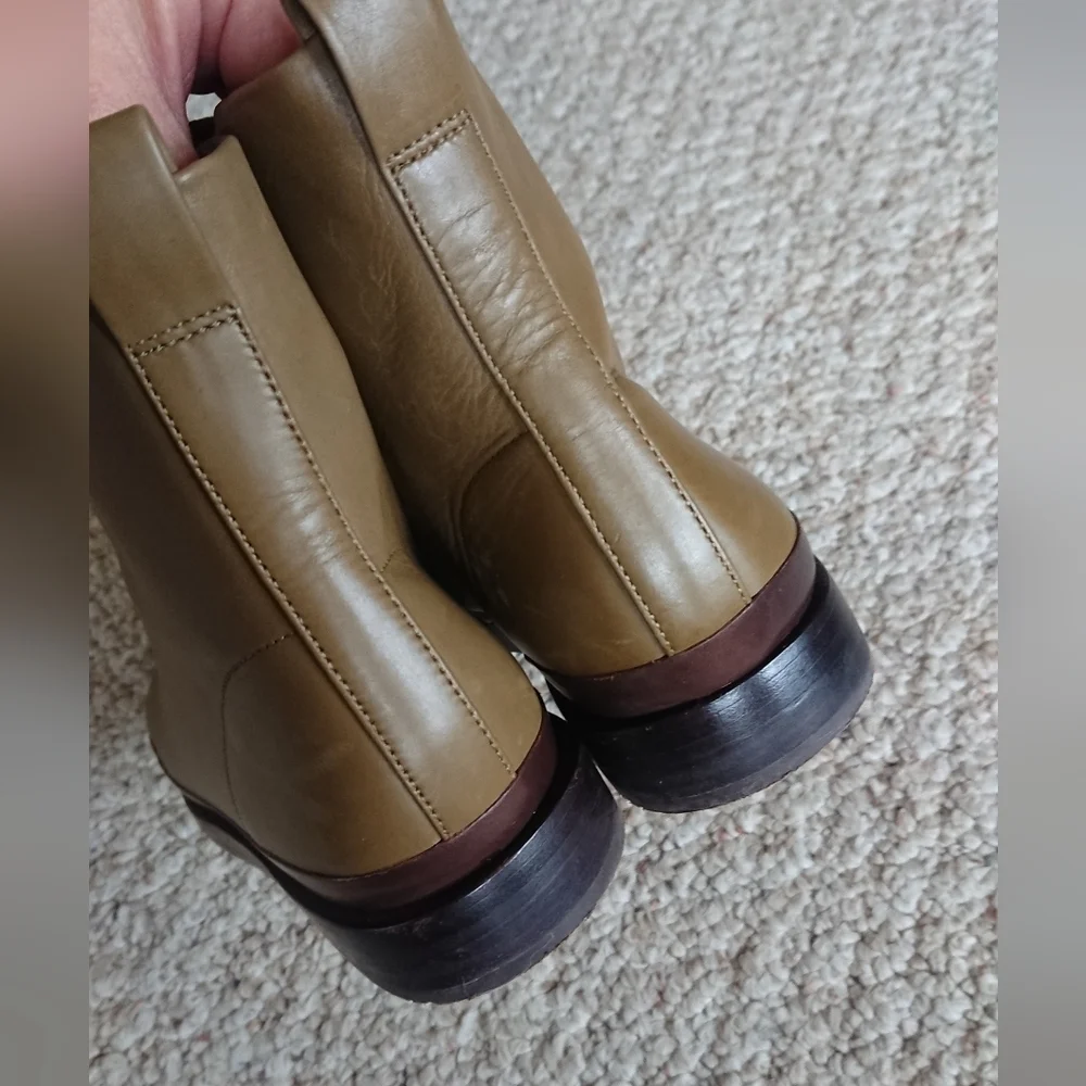 Vince Cooper Leather Cypress green  Leather Boots Size 5.5