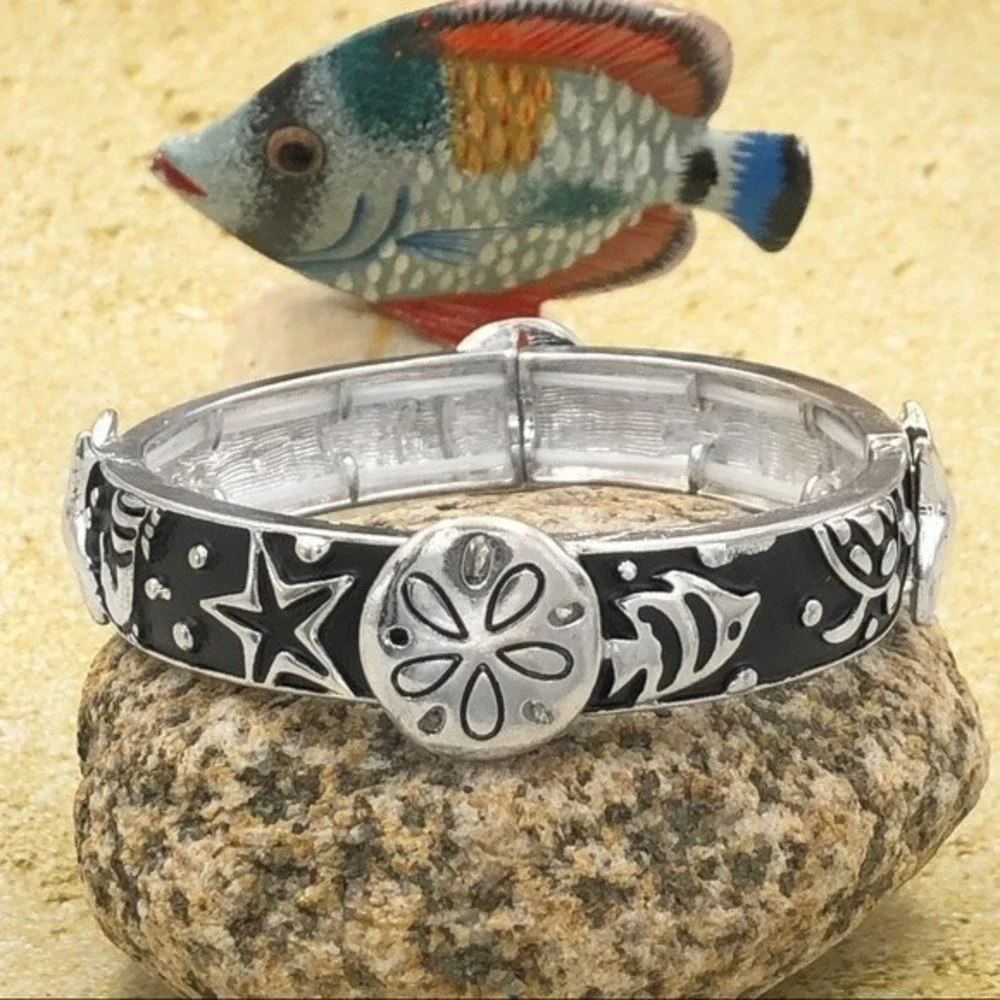 🌼 Sealife Theme Silver Black Stretch Bracelet
