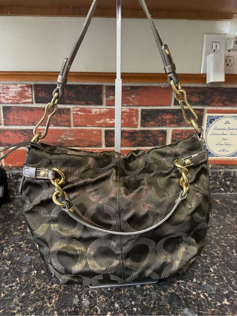 Coach authentic brooke