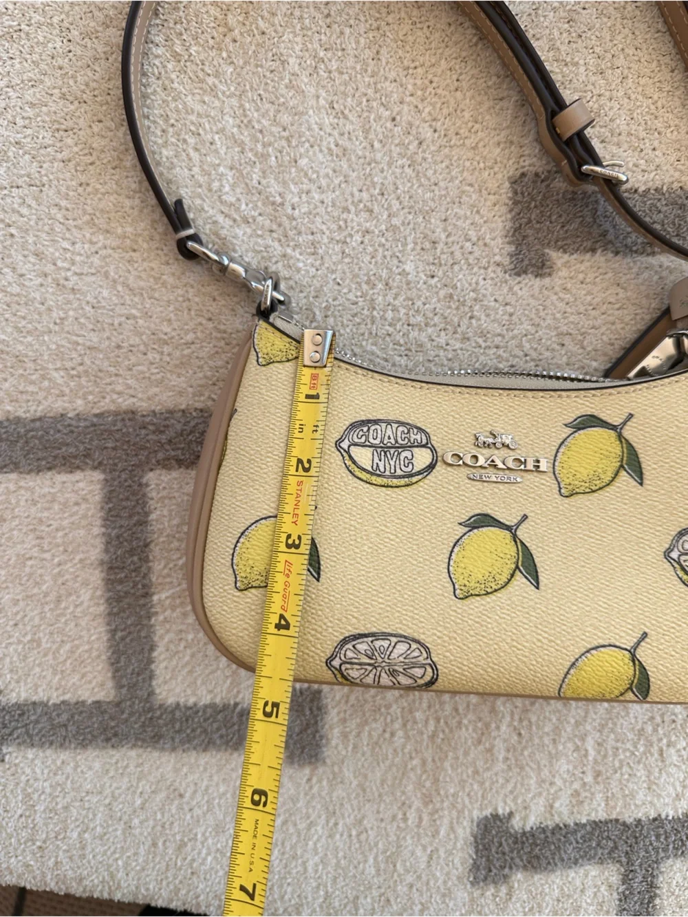 Coach crossbody cheerful