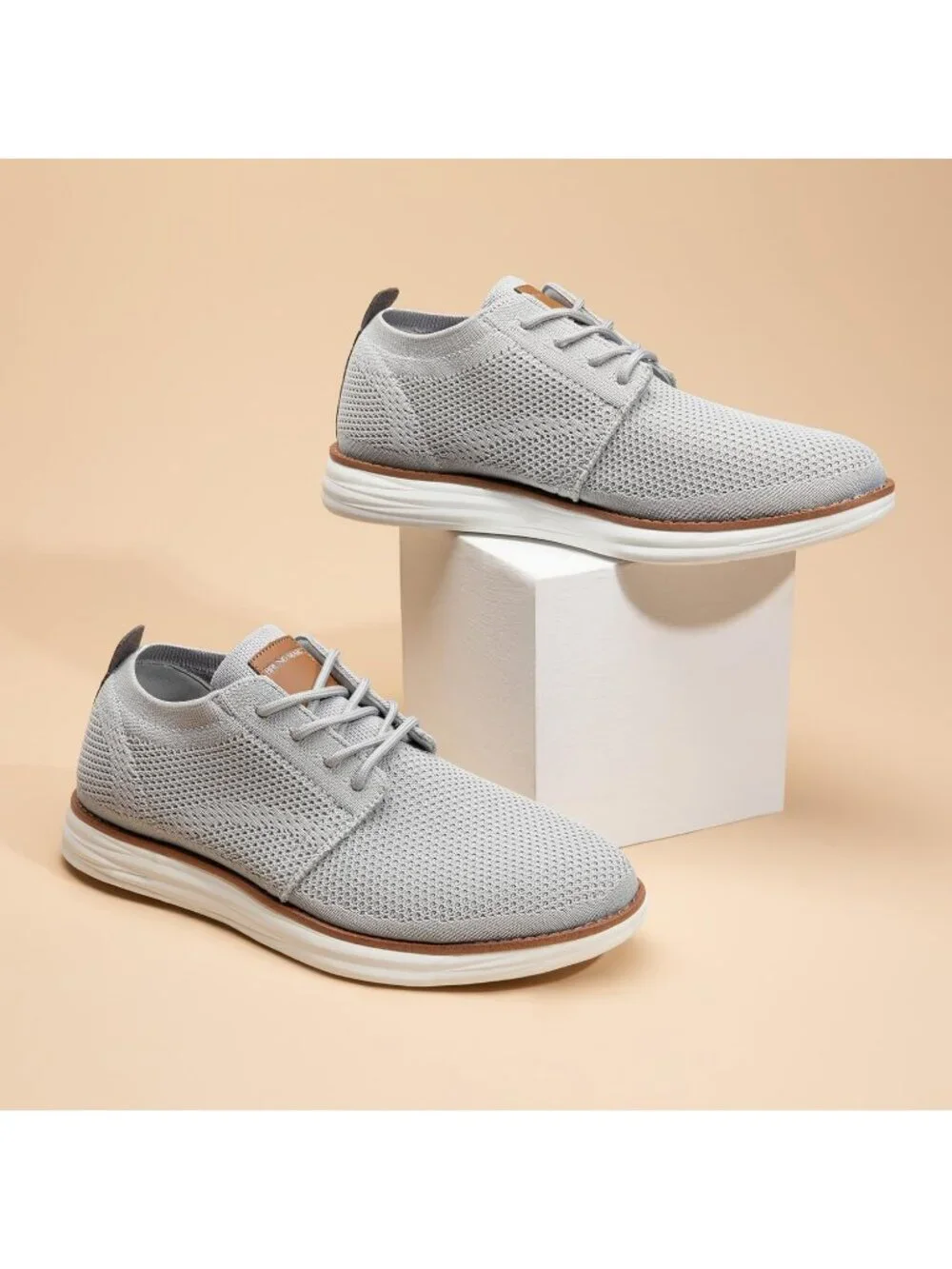 N/A knitted upper