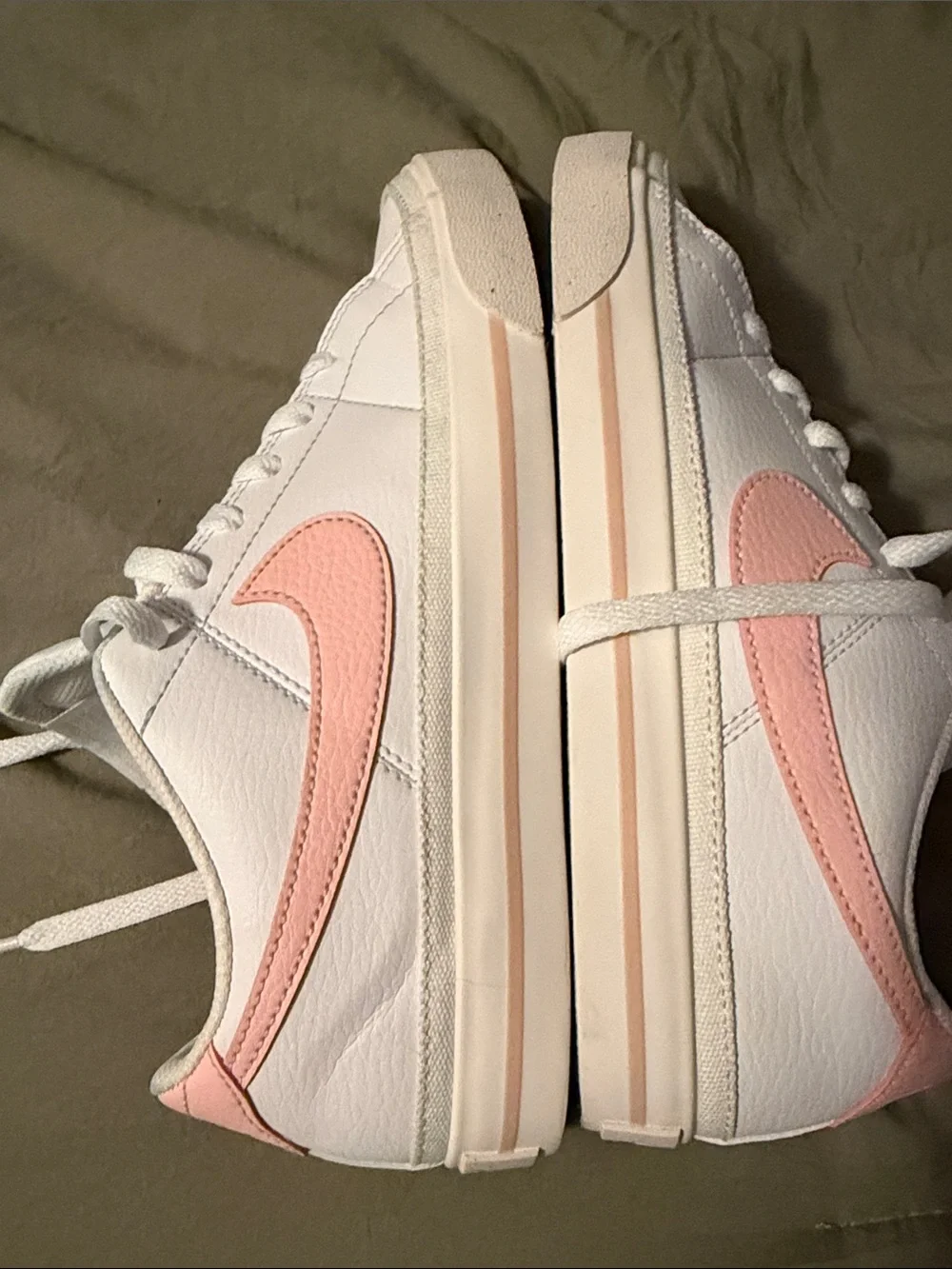 Nike low top