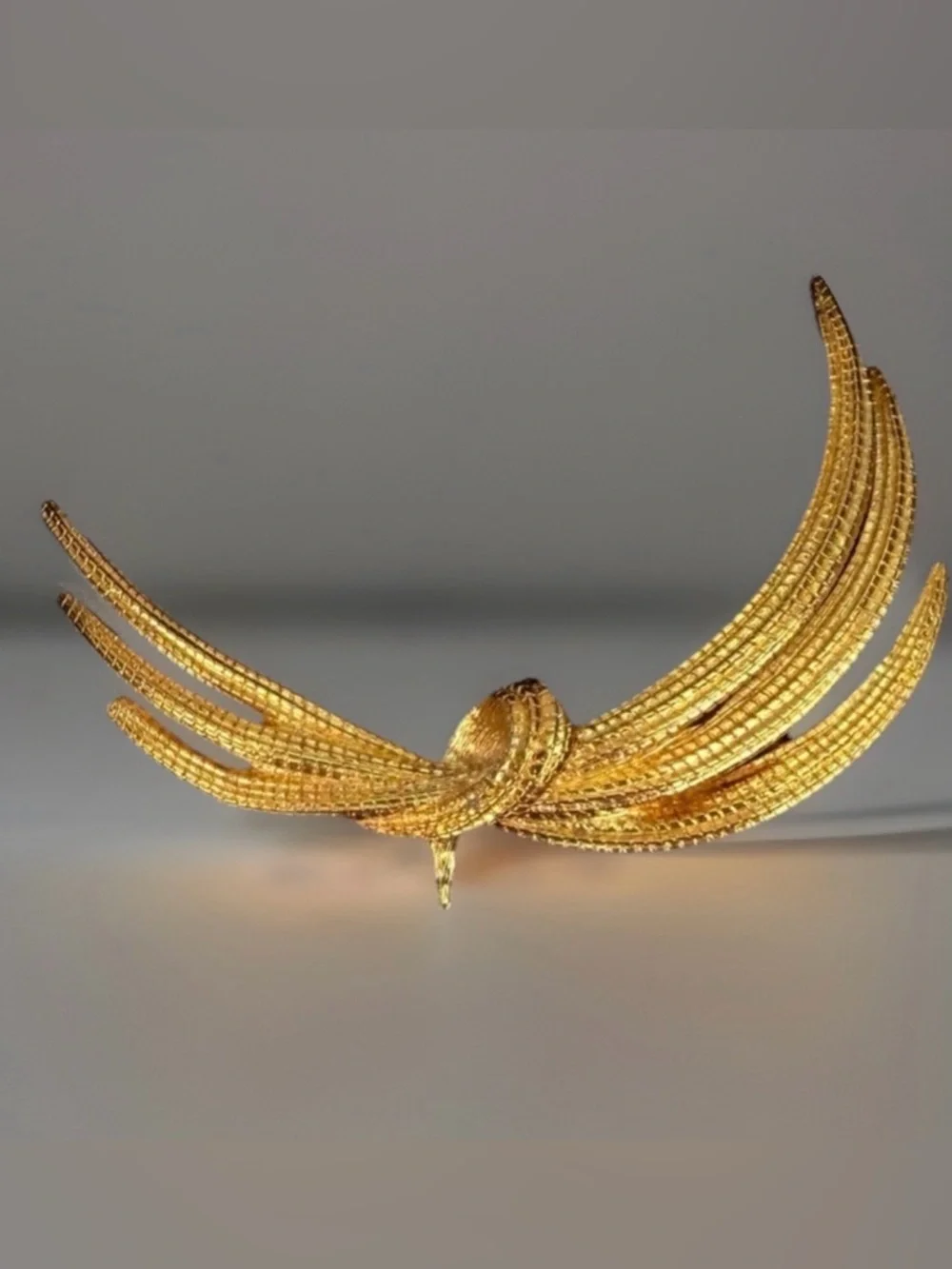 Beautiful, goldtone, vintage Monet, brooch pin