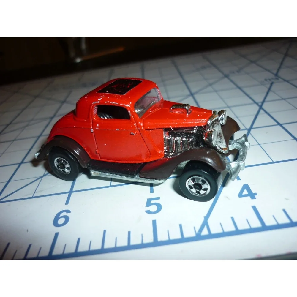 Hot Wheels measurements length