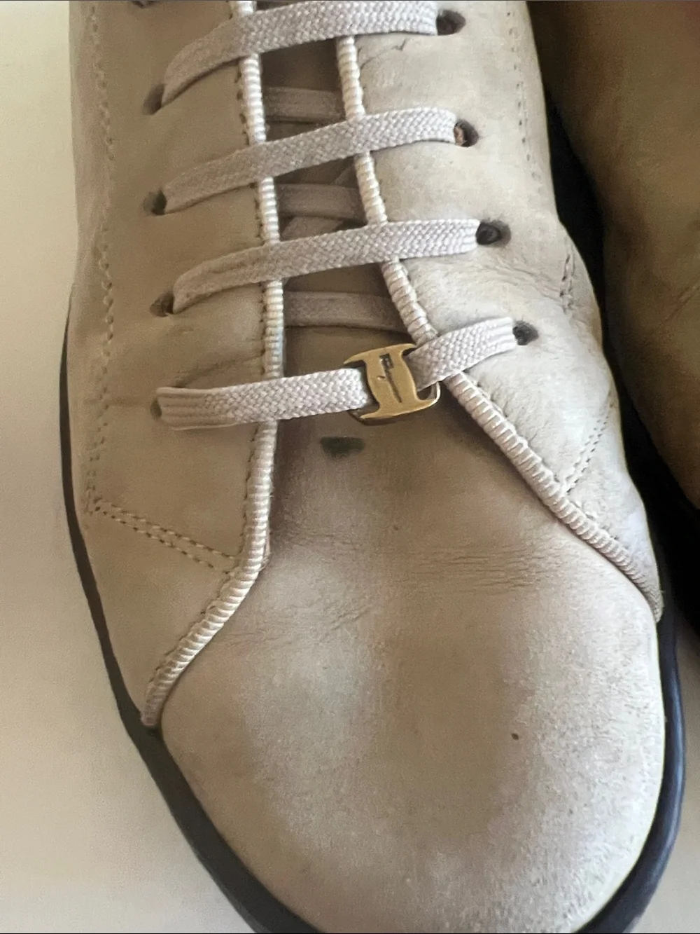 Salvatore Ferragamo low top