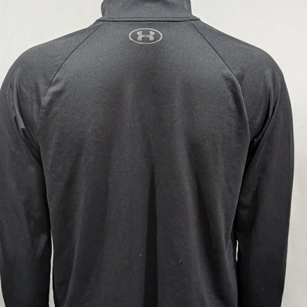 Under Armour armour pet please