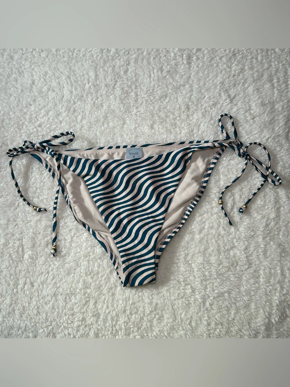 Shade & Shore Women’s Low Rise Cheeky Tie Side Bikini Bottoms Large NWOT