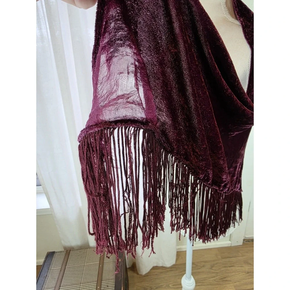 Wrap London has fraying corner