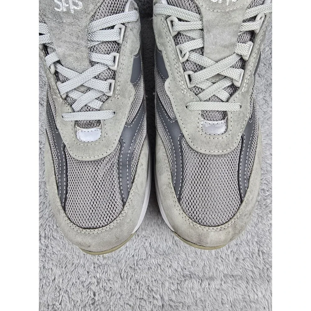 SAS journey gray