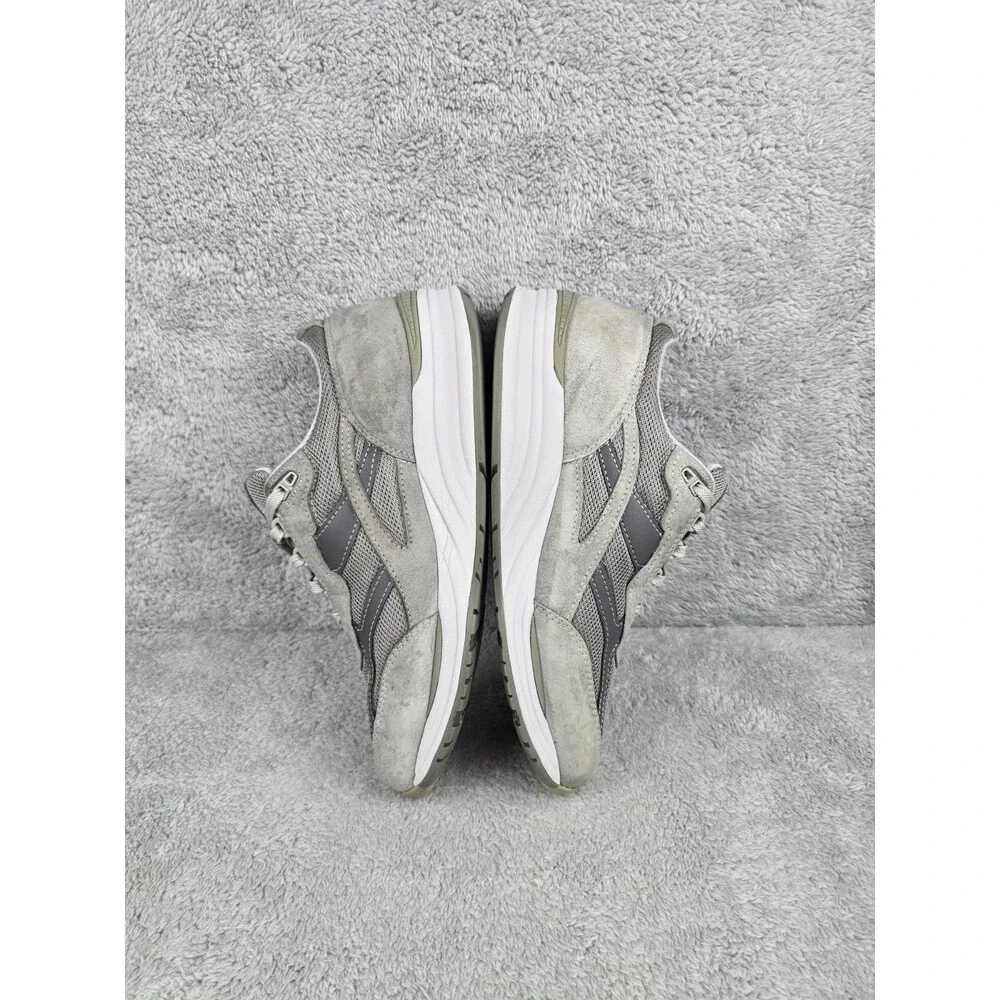 SAS journey gray