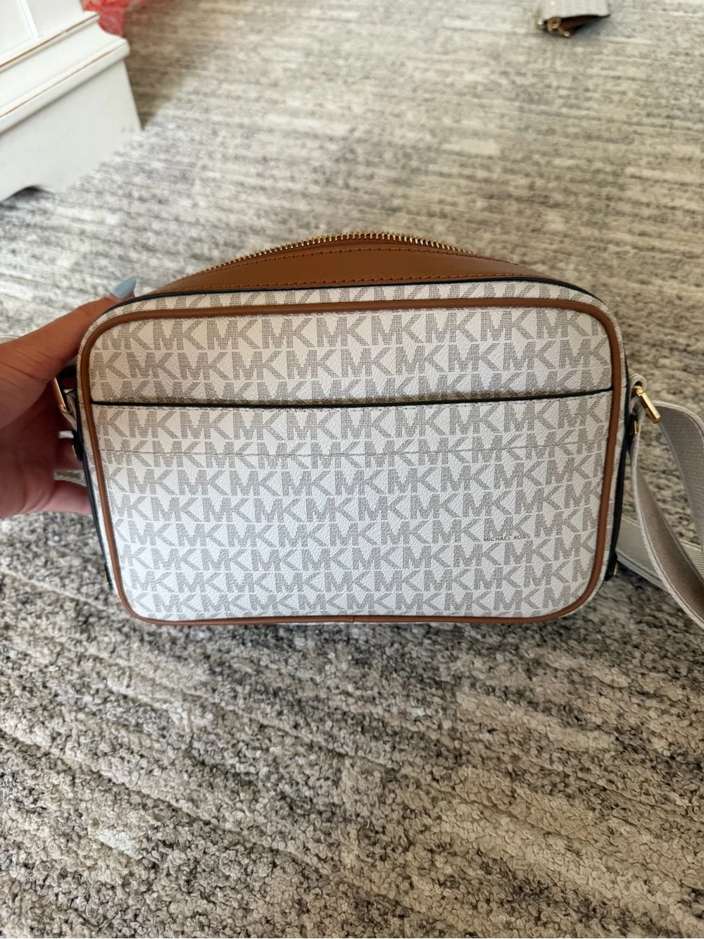 Michael Kors compact michael