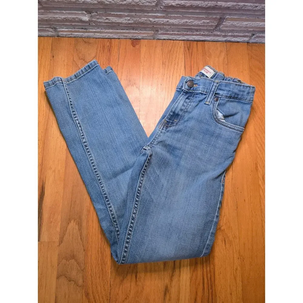 Levis excellent pre