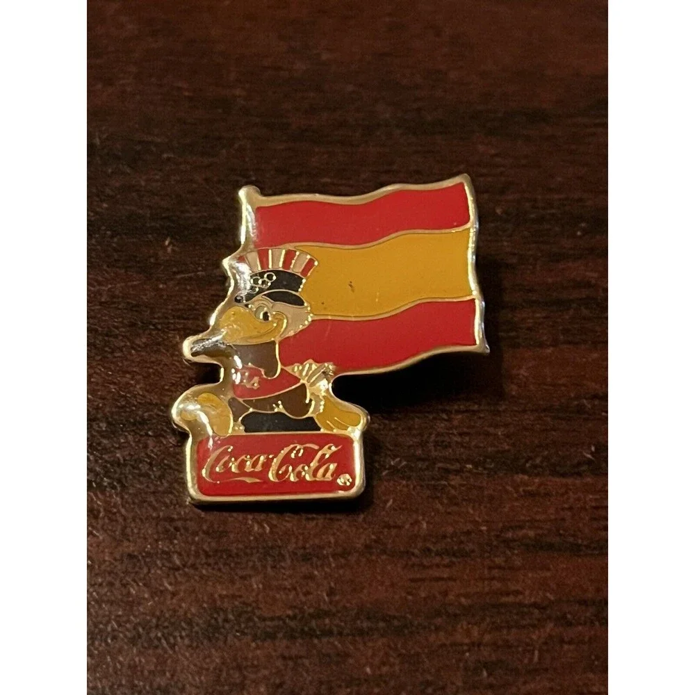 Vintage 1984 Los Angeles Olympics Coca Cola Sam Eagle Spain Flag Lapel‎ Pin