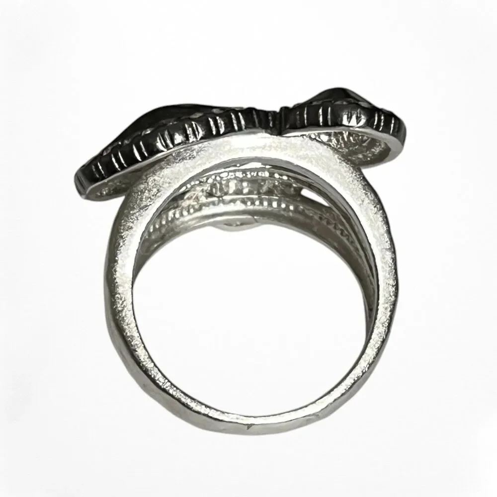 Lia Sophia band measures