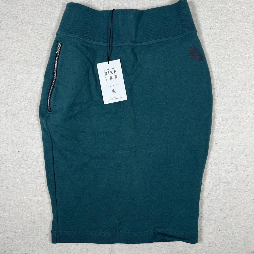 NikeLab Skirt Womens XS Green French Terry Athletic Zip Pocket 865538-375‎