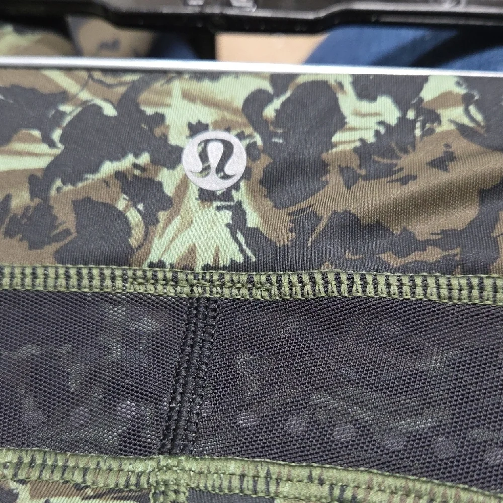 lululemon athletica stylish camo