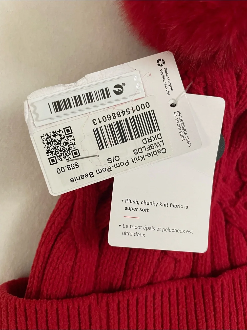 Lululemon NWT Cable Knit Red Pom-Pom Beanie dark red