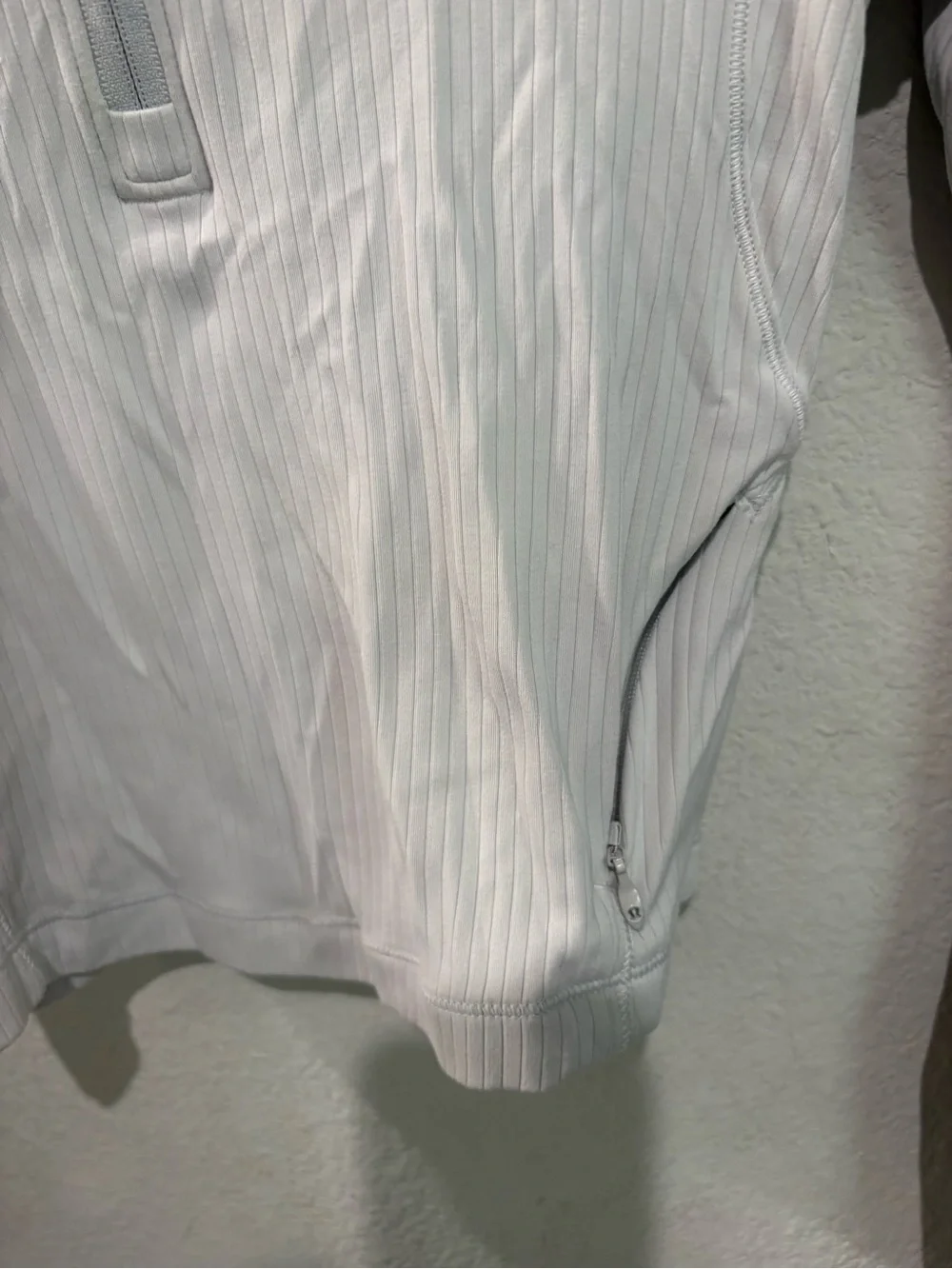 lululemon athletica light gray