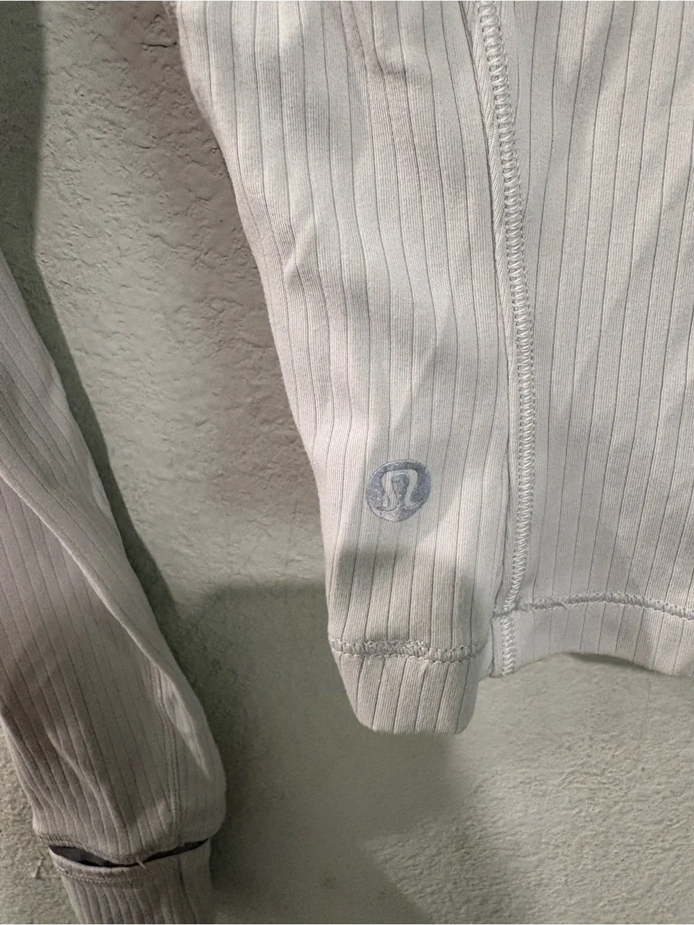 lululemon athletica light gray
