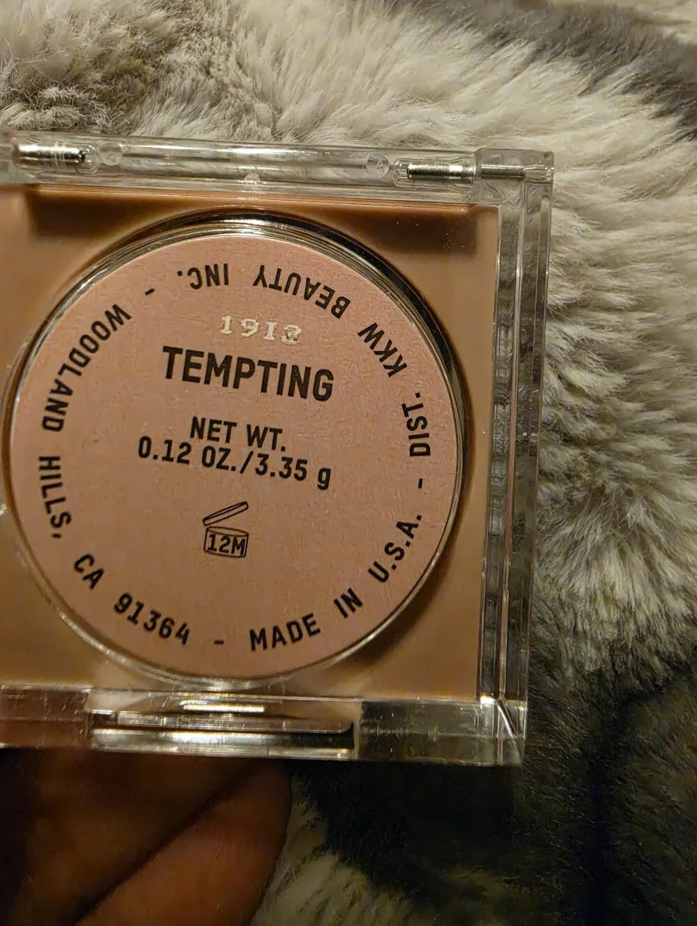 KKW Beauty nwob without highlighter