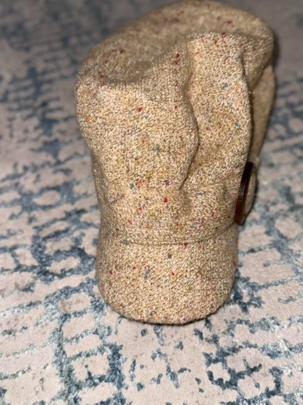 N/A tan tweed