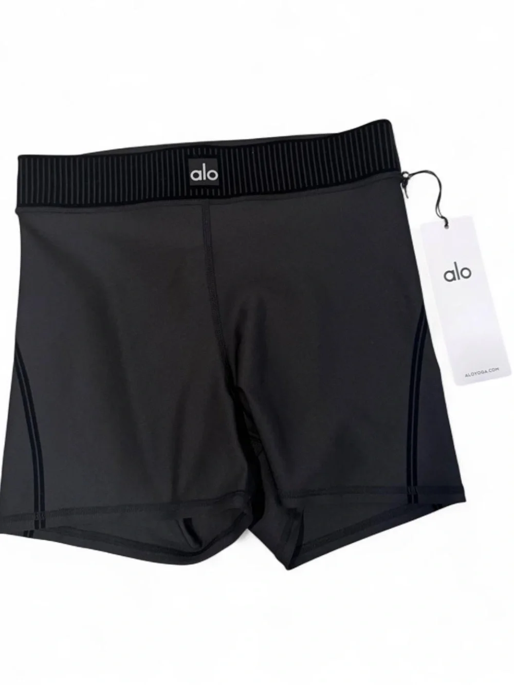 ALO Yoga Black Women's Performance Shorts airlift