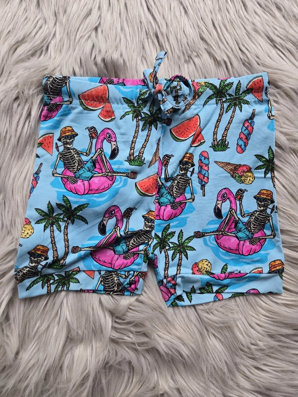 Bums and Roses nwt bums