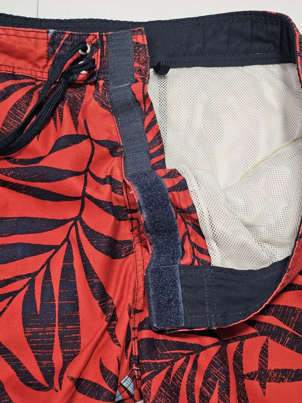 Nautica red swim